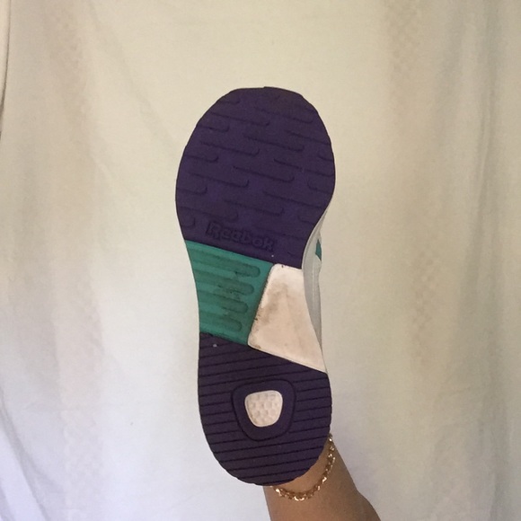 80’s/ 90’s inspo Reebok’s - Picture 4 of 7